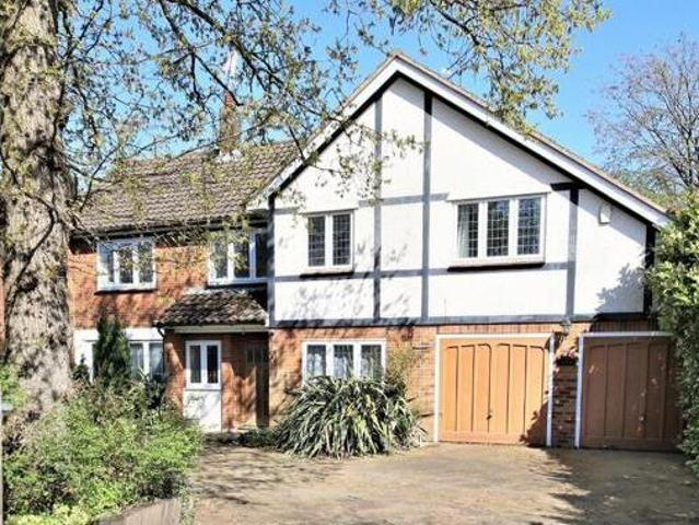 House for sale in Hutton, Navestock Side