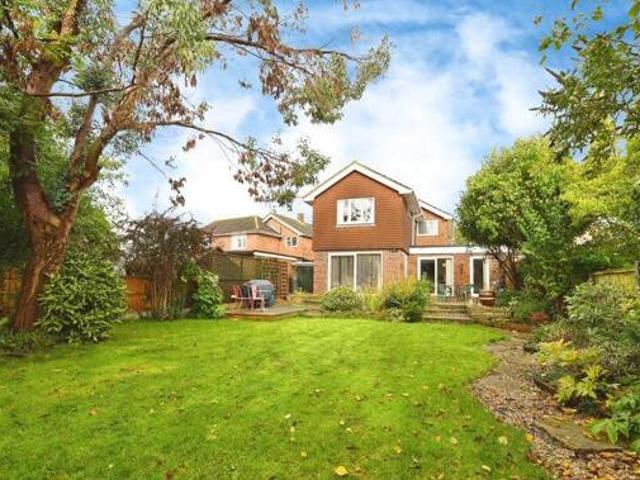 House for sale in Hutton, Navestock Side
