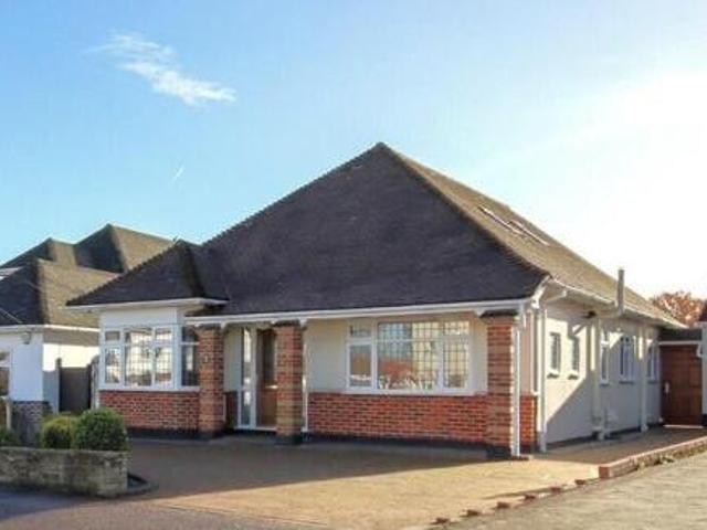 House for sale in Hutton, Navestock Side
