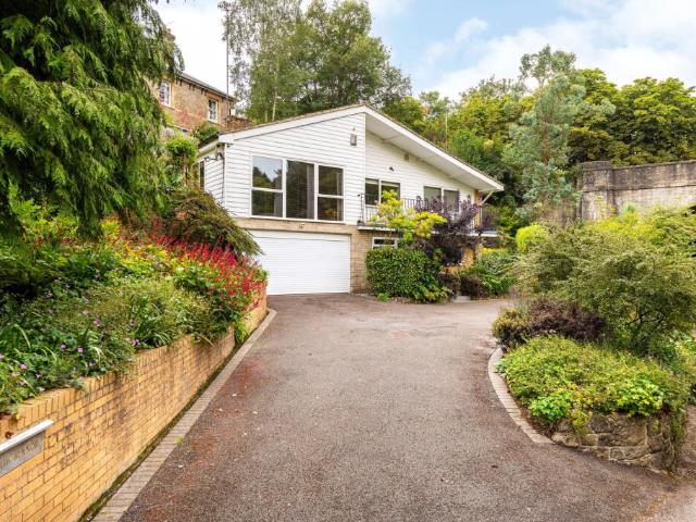 Farm for sale in Holme Valley, South Lane