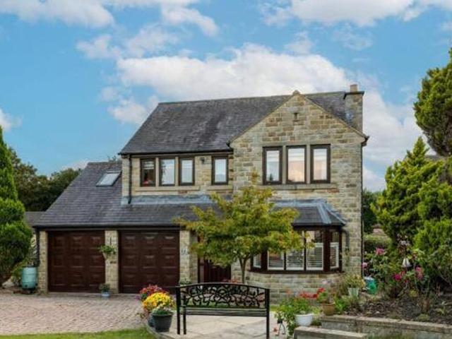 House for sale in Slead Syke, Calderdale