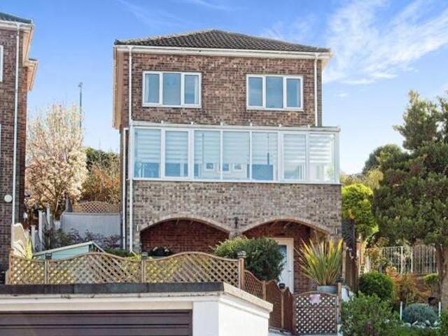 House for sale in Feckenham, City Of Bristol