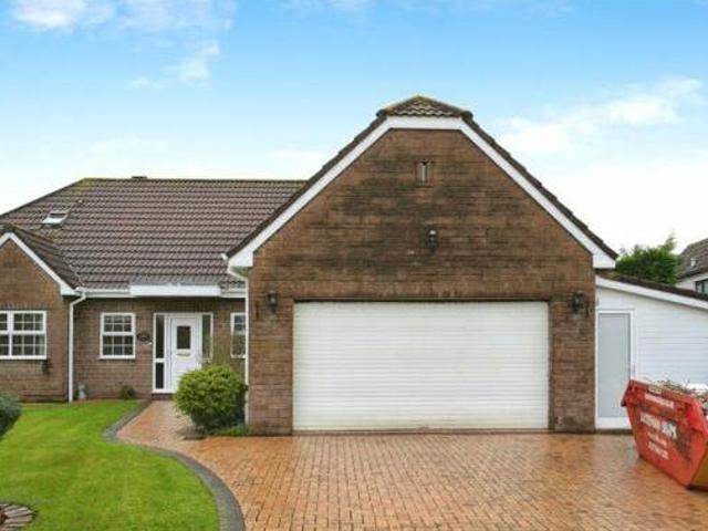 House for sale in Feckenham, City Of Bristol