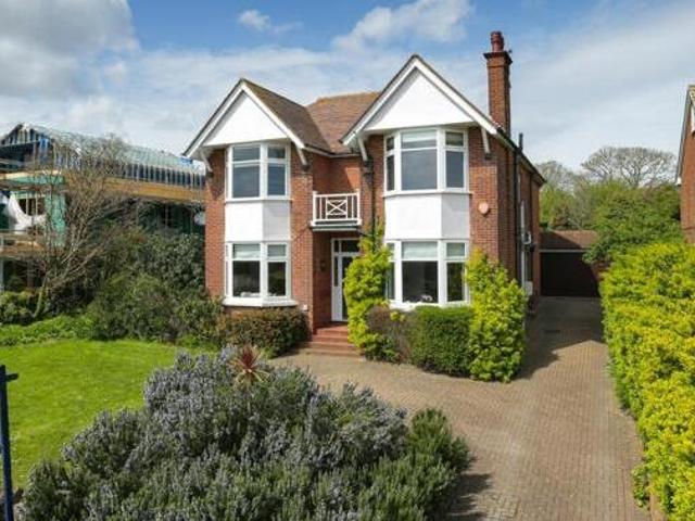 House for sale in Dumpton Gap, Acol