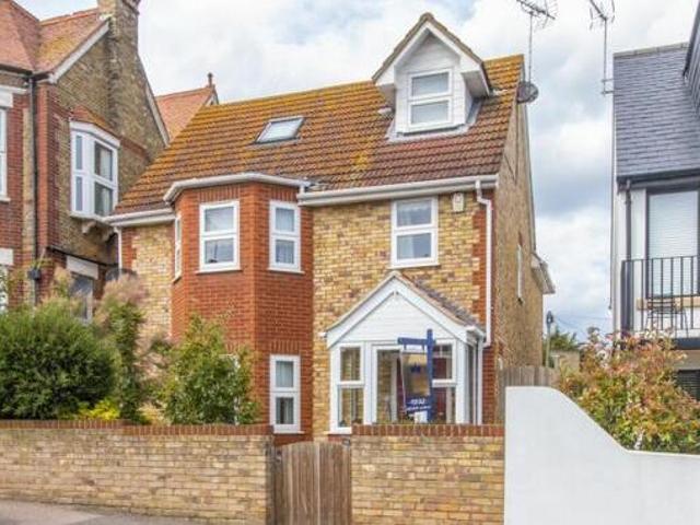 House for sale in Dumpton Gap, Acol