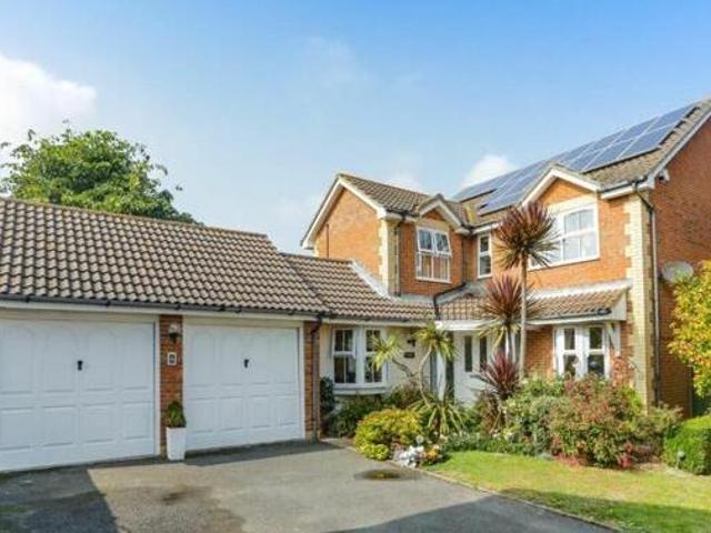 House for sale in Dumpton Gap, Acol