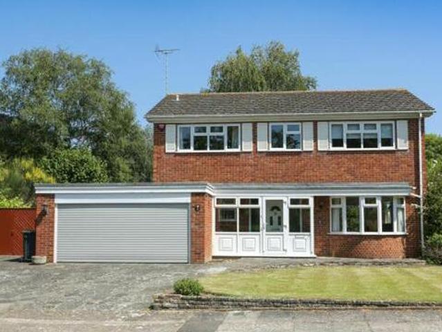 House for sale in Upton, Acol