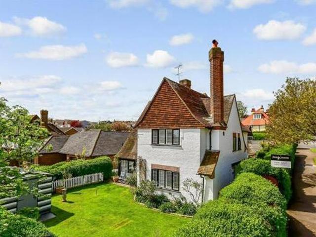 House for sale in Acol, Kent