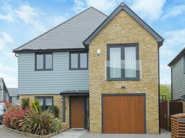 House for sale in Acol, Kent