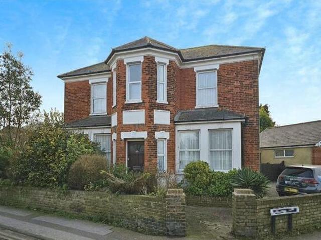 House for sale in Acol, Kent