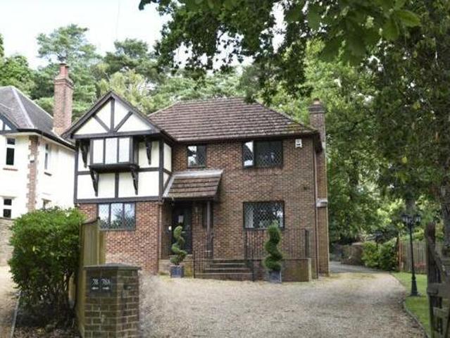 House for sale in Broadstone