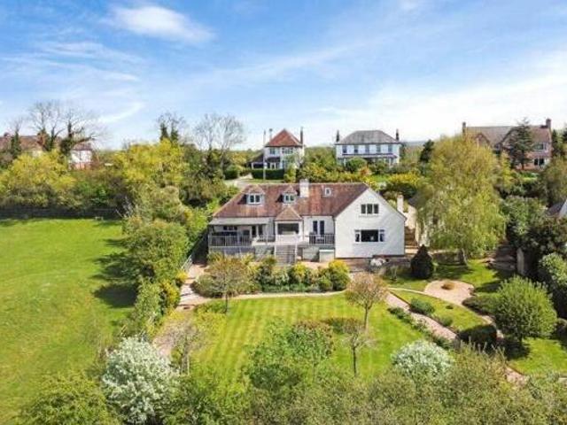 House for sale in Crookhill, Worcestershire