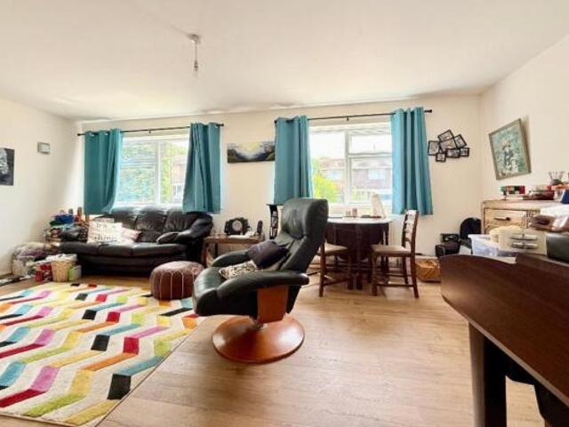 Farm for sale in Luton