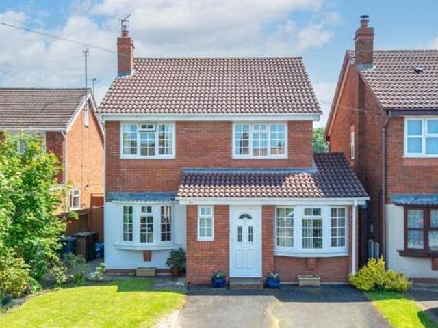 House for sale in Catshill, Bromsgrove