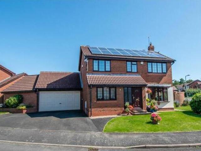 House for sale in Stoke Heath, Bromsgrove