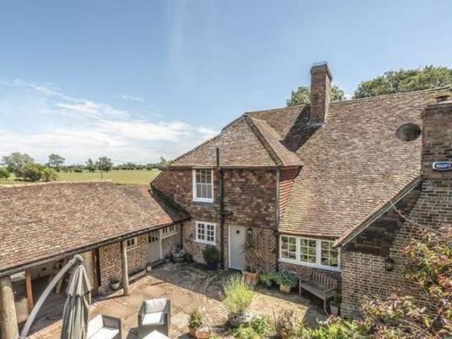 House for sale in City of London, Greater London