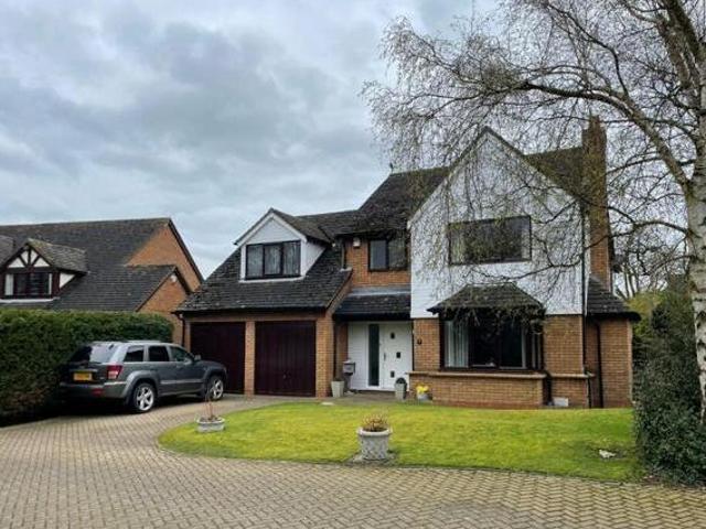 House for sale in Lyons, Greater London