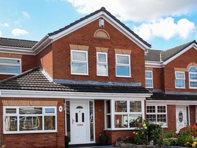 House for sale in Newton, New Bilton