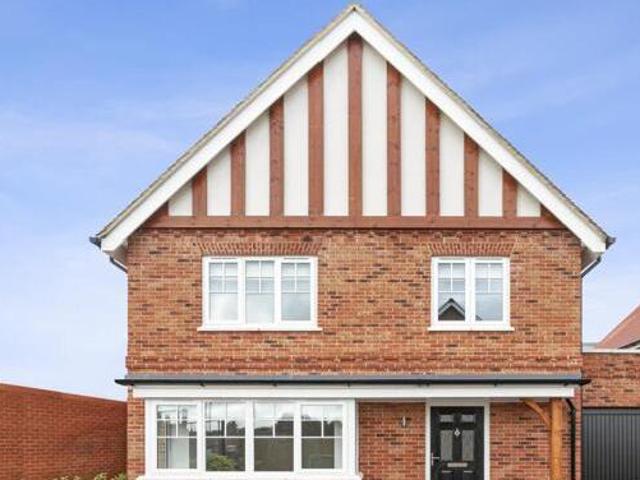 House for sale in Broxbourne, Hertfordshire