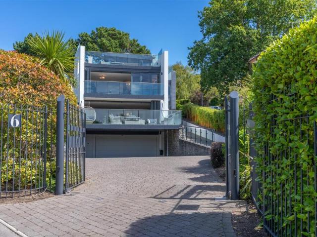 Farm for sale in Sandbanks Farm for sale in Sandbanks