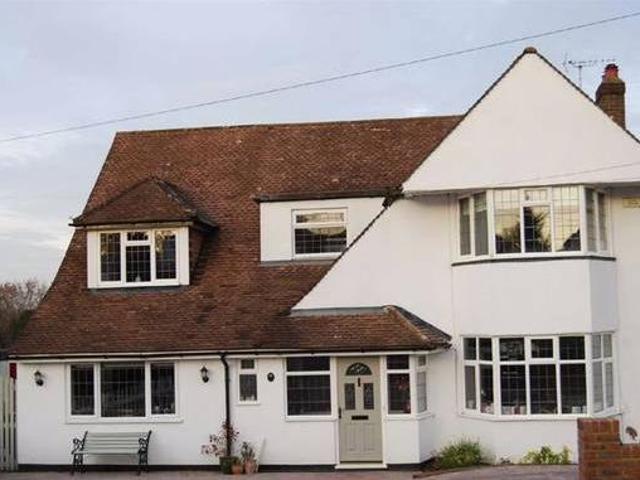 House for sale in Hertfordshire