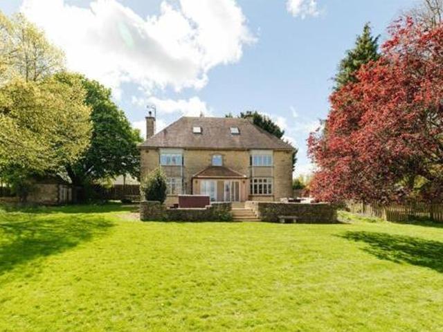 House for sale in Black Bourton, Oxfordshire