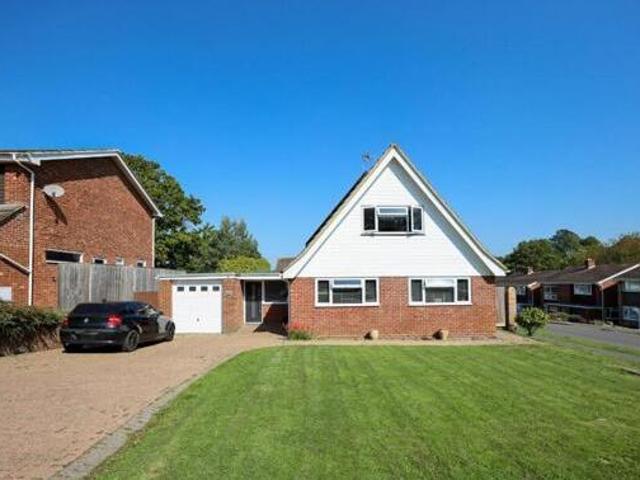 House for sale in Perryfields, West Sussex