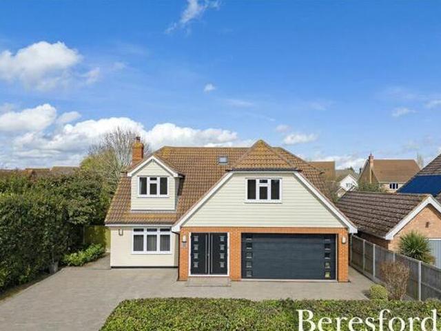 House for sale in Burnham-on-Crouch, Maldon