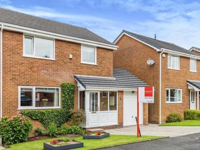 House for sale in Burnley, Lancashire