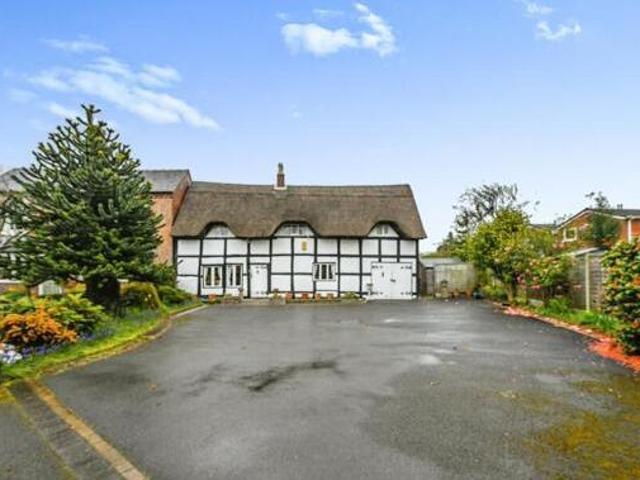 House for sale in Lyons, Greater London