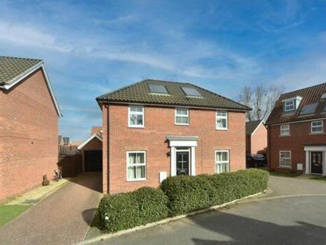 House for sale in Lyons, Greater London