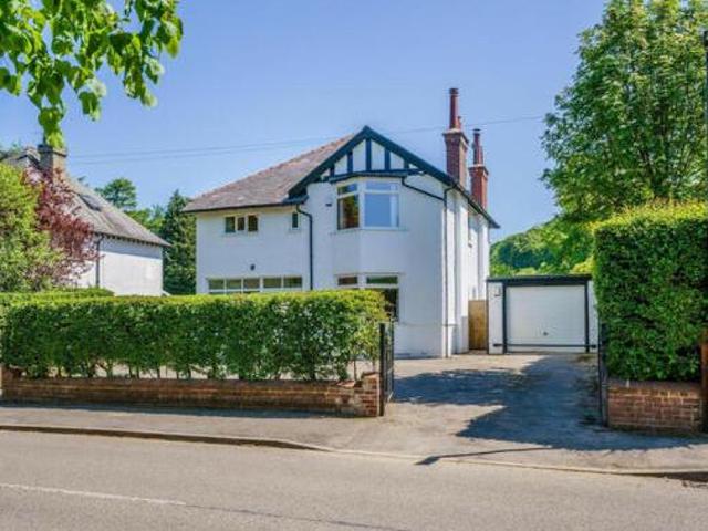 House for sale in Charlesworth, East Midlands