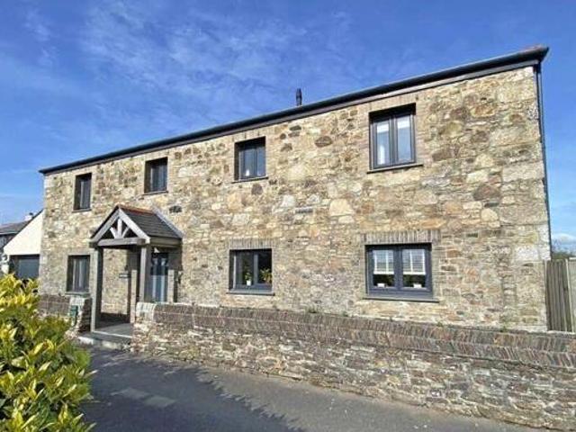 House for sale in Roseworthy, Cornwall