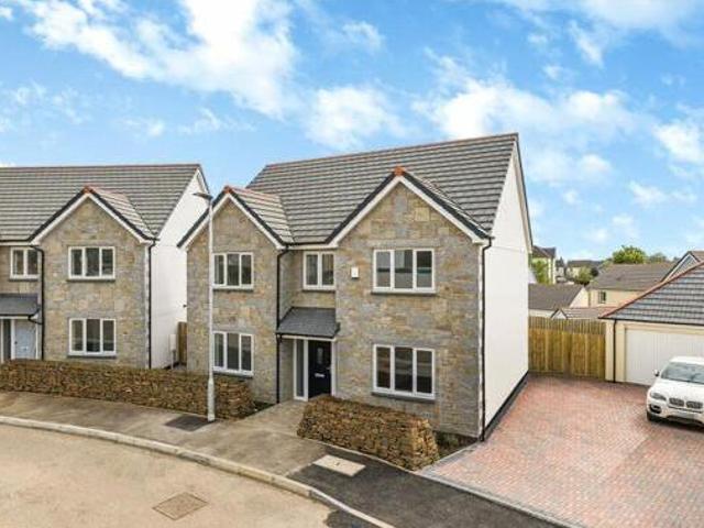 House for sale in Roseworthy, Cornwall