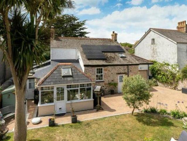 House for sale in Roseworthy, Cornwall