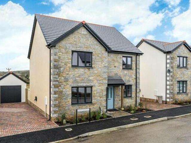 House for sale in Roseworthy, Cornwall