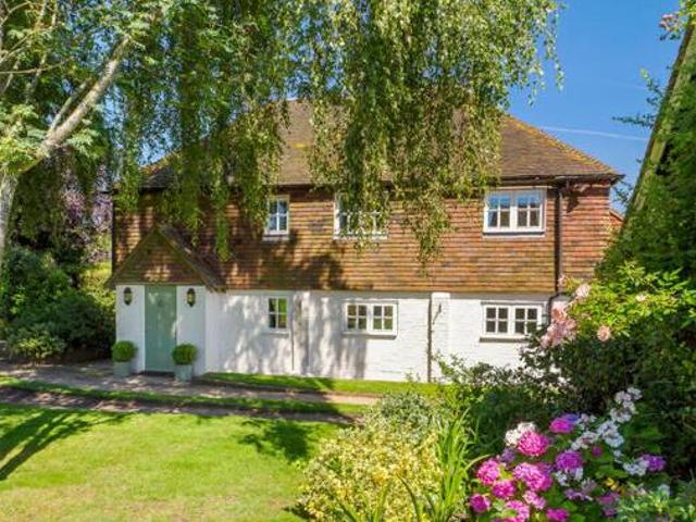 House for sale in The Bridge, Kent