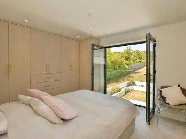 Farm for sale in Bridgefield, Kent