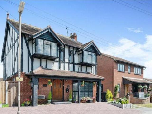 House for sale in Canvey Island, Castle Point
