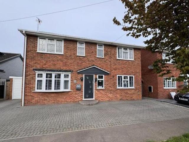 House for sale in Leigh Beck, Essex