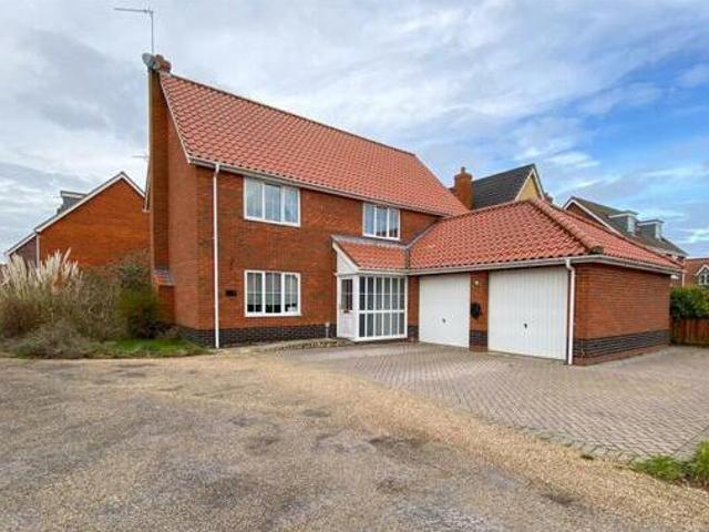 House for sale in Eastbridge, Suffolk