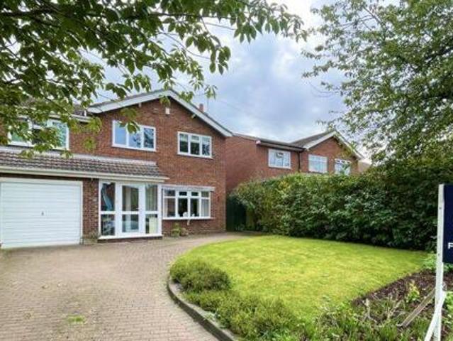 House for sale in Lyons, Greater London