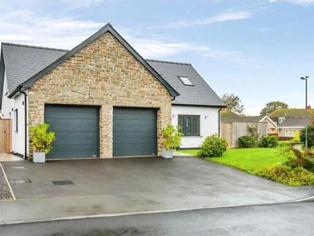 House for sale in Carmarthen, Wales