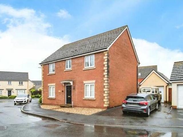 House for sale in Carmarthen, Wales