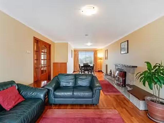 House for sale in Linlithgow Bridge