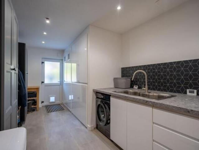 Farm for sale in Corstorphine, Scotland