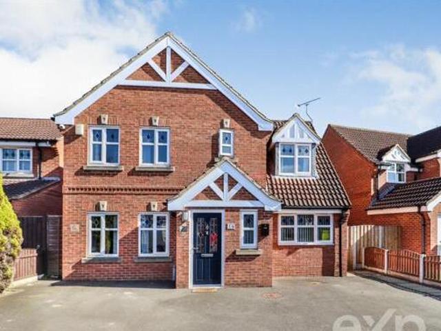 House for sale in Glasshoughton, Castleford