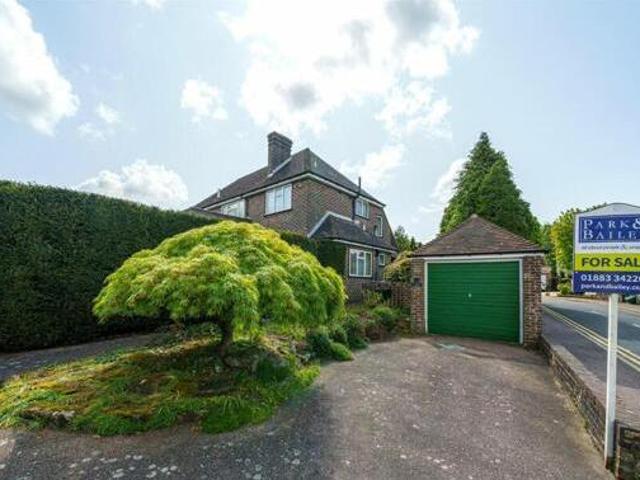 House for sale in Hillview, Surrey