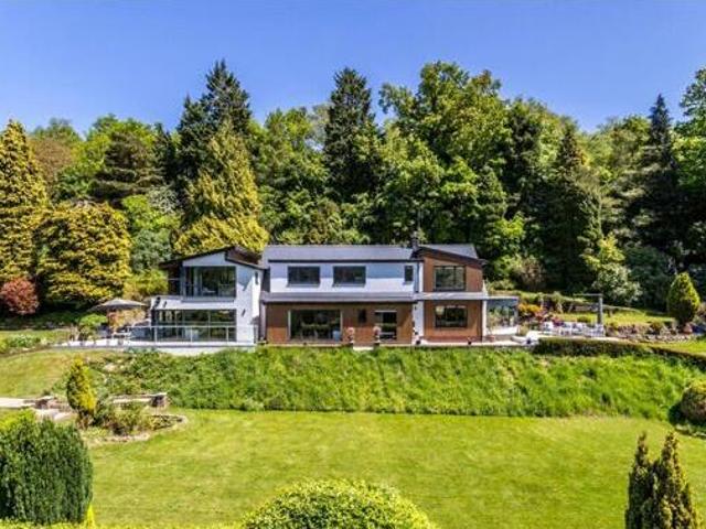 House for sale in Hillview, Surrey