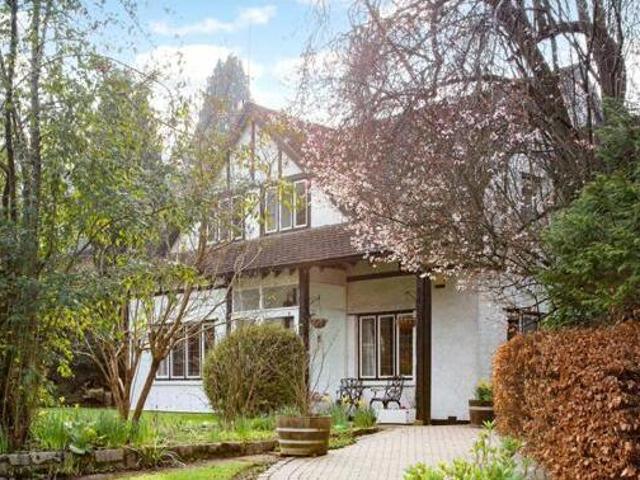 House for sale in Hillview, Surrey